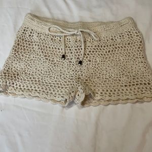 Beige crochet shorts